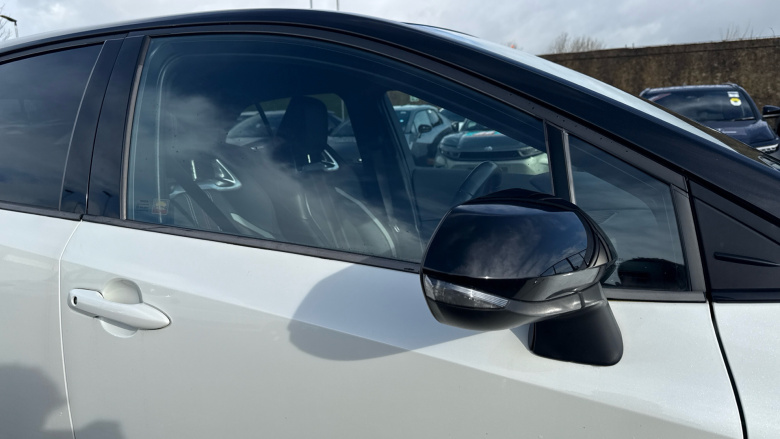 Toyota Corolla 1.8 VVT-i Hybrid GR Sport 5dr CVT Hybrid Hatchback